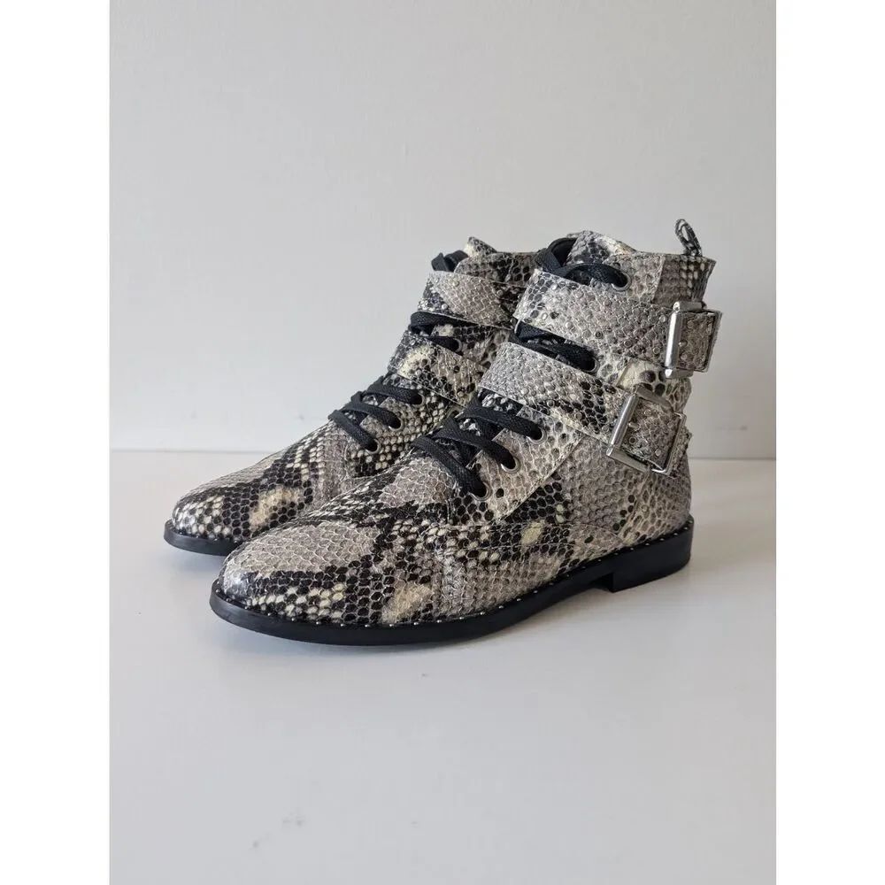 Ted Baker LondonโEmbossed Snake Print Biker/Moto Boots/booties Size:6